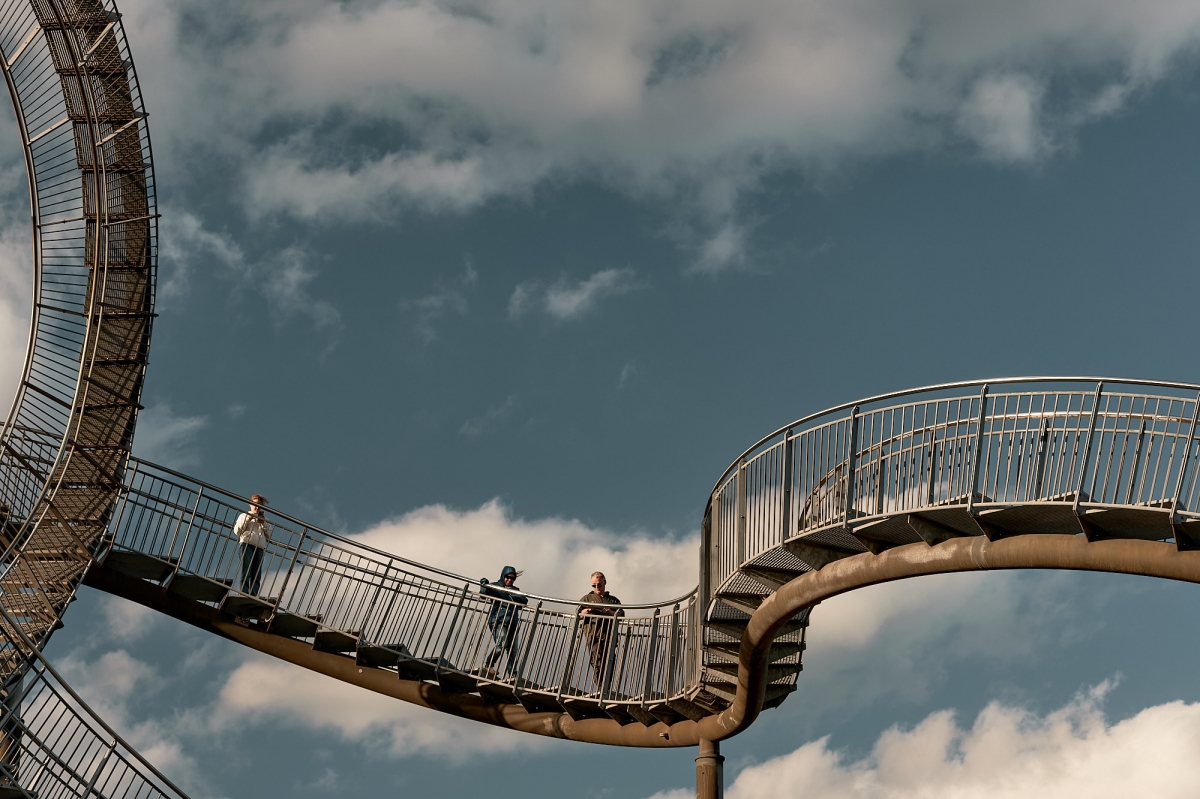 walking on tiger & turtle