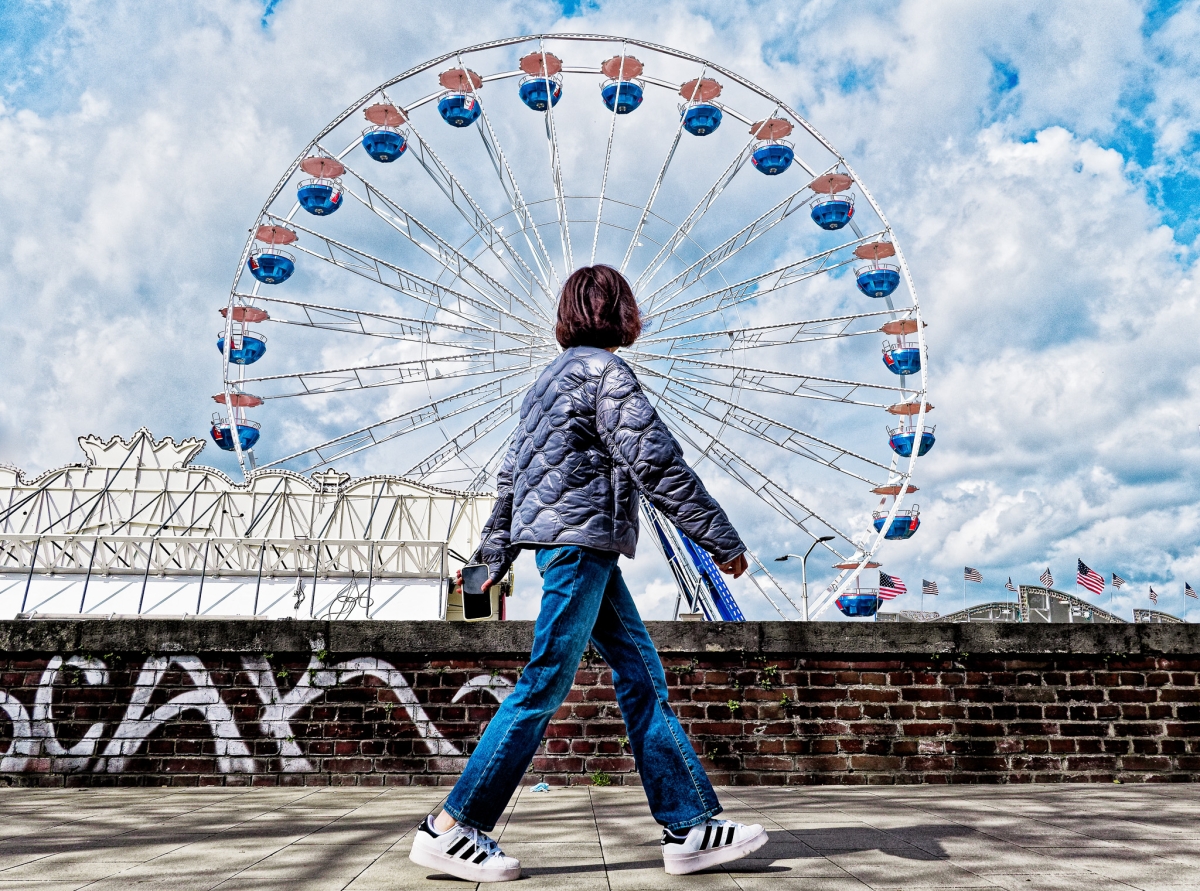 in the middle of blue