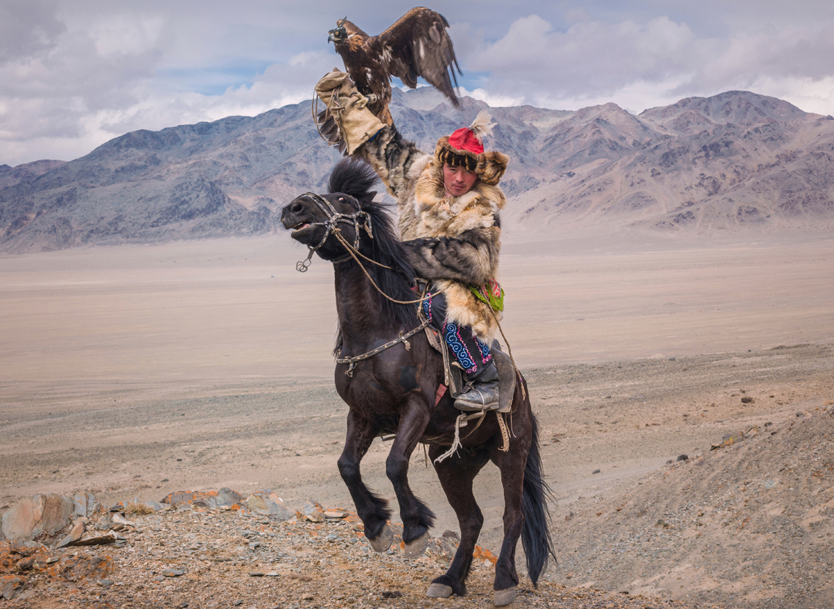 Swift-foot and Bürkit