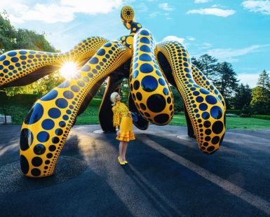 Yayoi Kusama X Botanic Garden of New York-Dancing Pumpkin-1