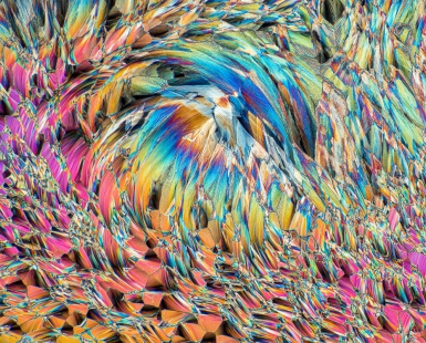 MICROCRYSTALS IN POLARIZED LIGHT, a mixture of urea and paracetamol.