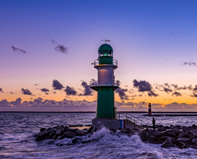 Westmole Warnemünde bei Sonnenaufgang