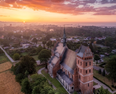 Towards the rising sun