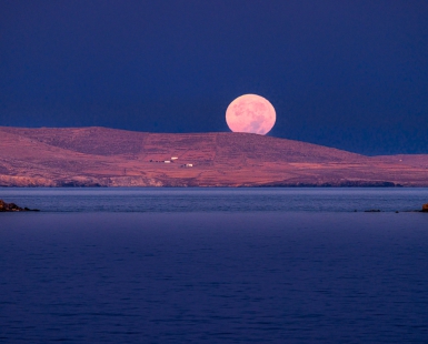 Mykonos Moon