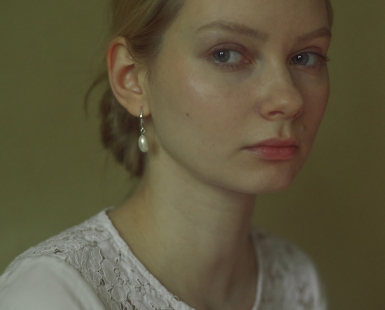 Portrait of girl with an earring
